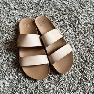 NEW Reef Women's Cushion Bounce Vista Sandals in Natural, Size 9